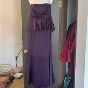 Vera wang peplum dress